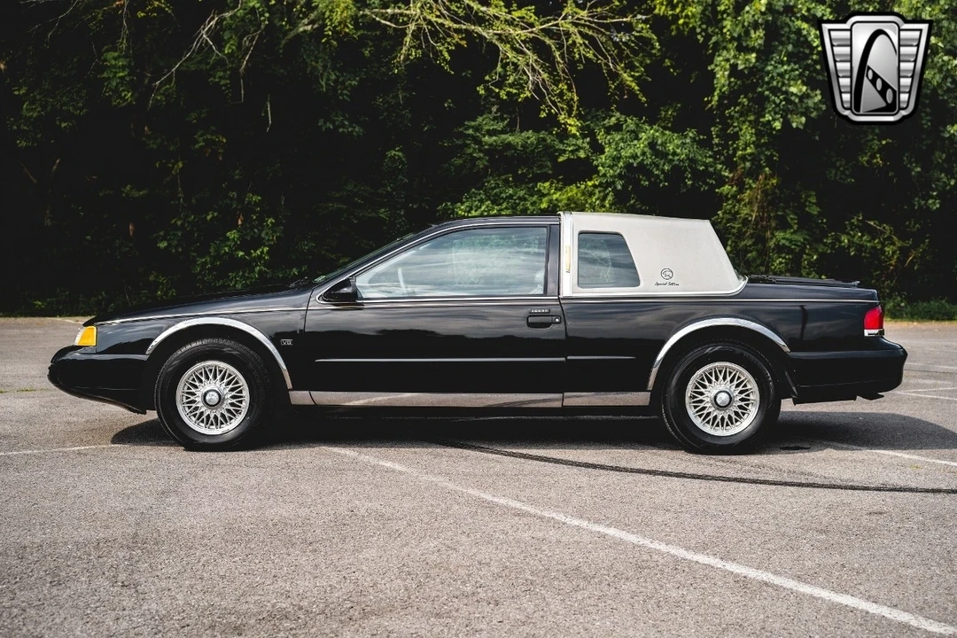 1995 Mercury Cougar 4th+ Gen - Image 4 of 12