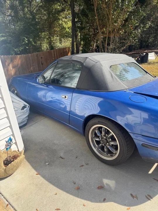 1995 Mazda NA MX-5 Miata - Image 2 of 9