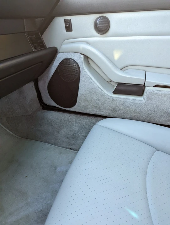 1995 Porsche 993 Carrera 4 - Image 11 of 15