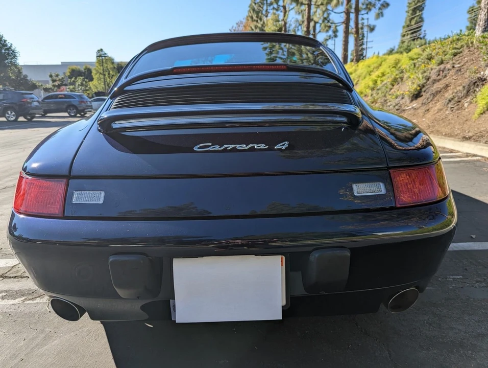 1995 Porsche 993 Carrera 4 - Image 4 of 15