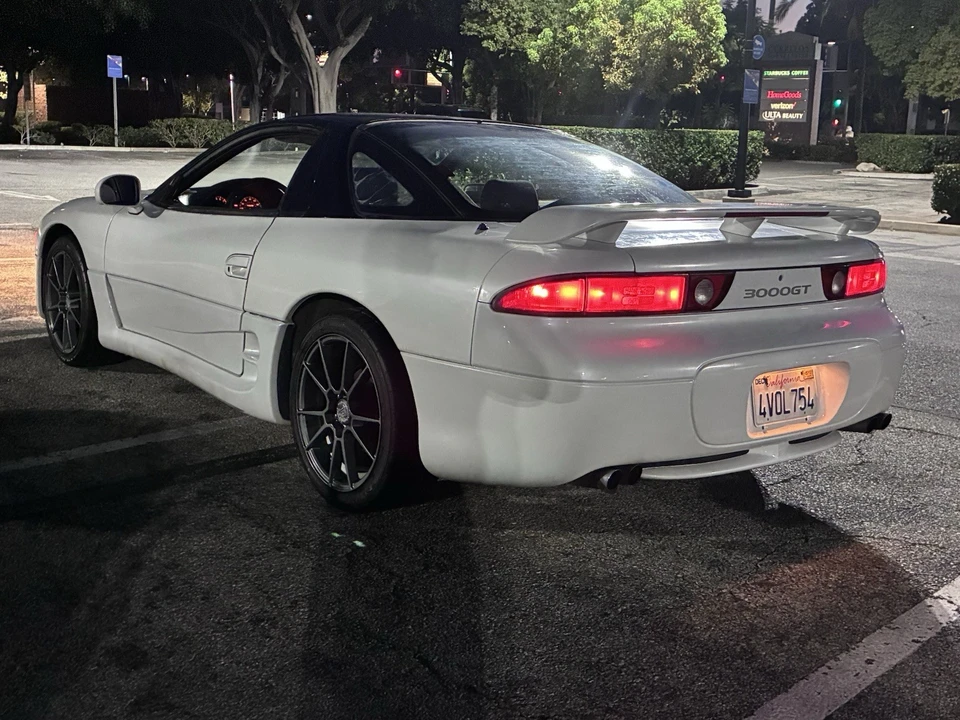 1995 Mitsubishi 3000GT Series 2 - Image 22 of 24