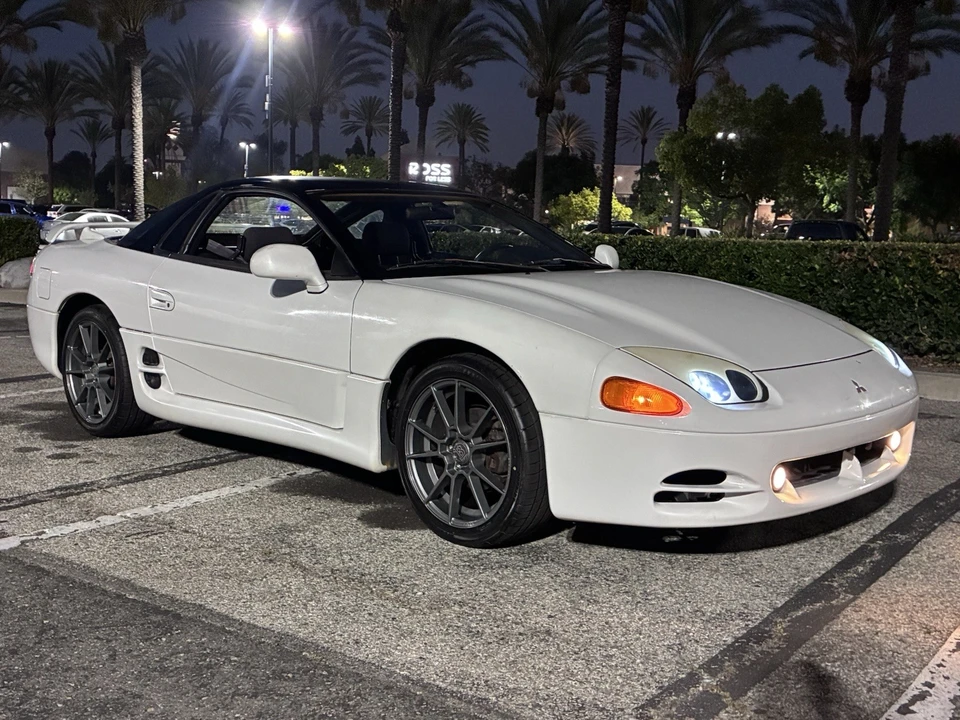 1995 Mitsubishi 3000GT Series 2 - Image 19 of 24