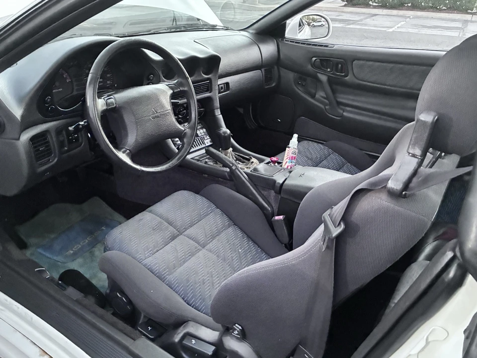 1995 Mitsubishi 3000GT Series 2 - Image 16 of 24