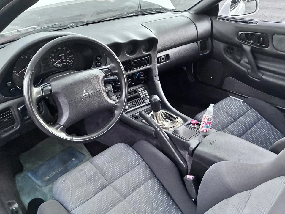 1995 Mitsubishi 3000GT Series 2 - Image 14 of 24