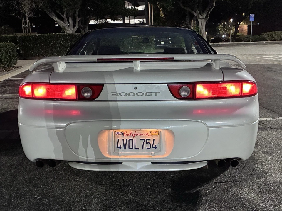 1995 Mitsubishi 3000GT Series 2 - Image 23 of 24
