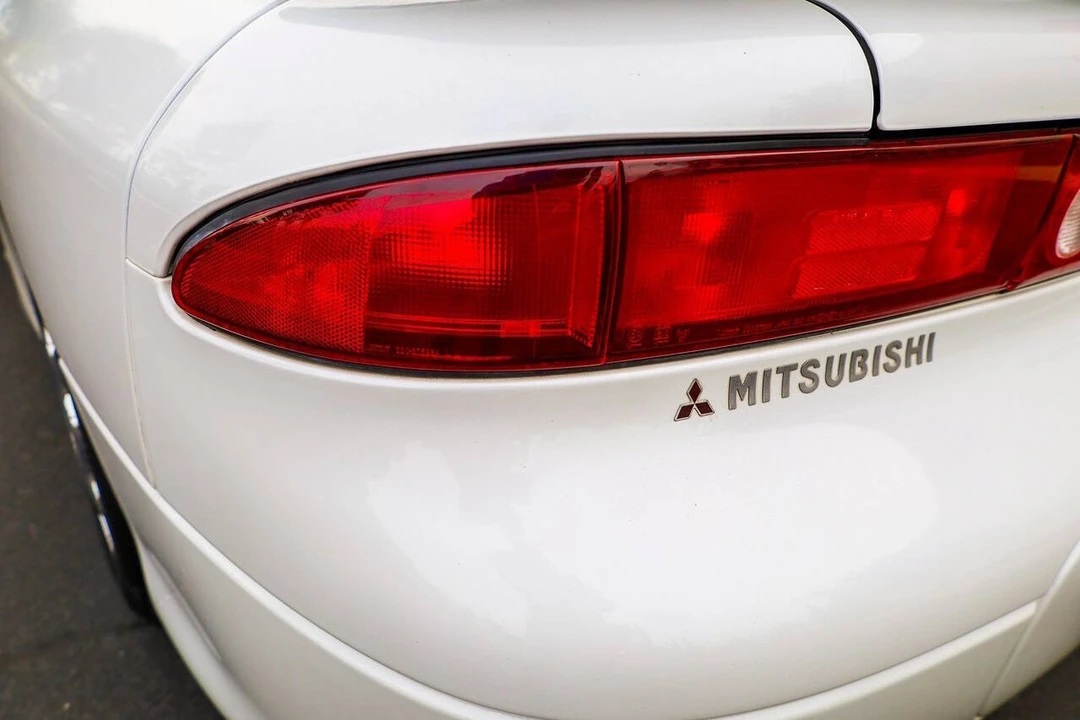 1995 Mitsubishi 3000GT Series 2 - Image 6 of 21