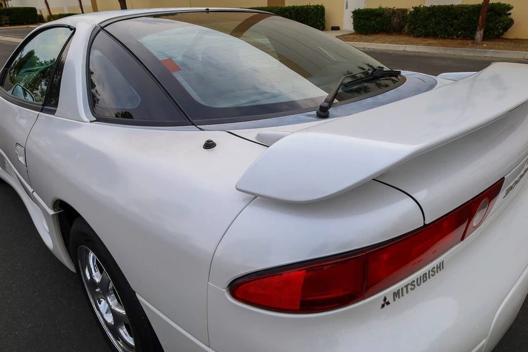 1995 Mitsubishi 3000GT Series 2 - Image 7 of 21