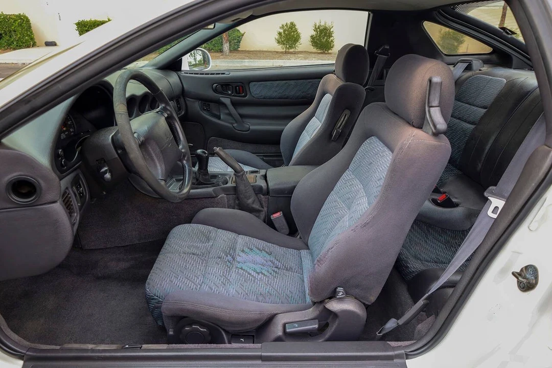 1995 Mitsubishi 3000GT Series 2 - Image 15 of 21