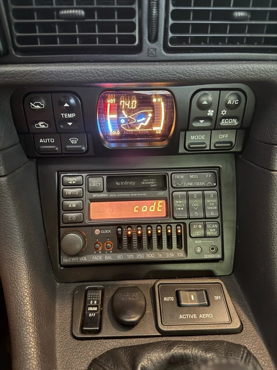 1995 Mitsubishi 3000GT Series 2 - Image 14 of 23
