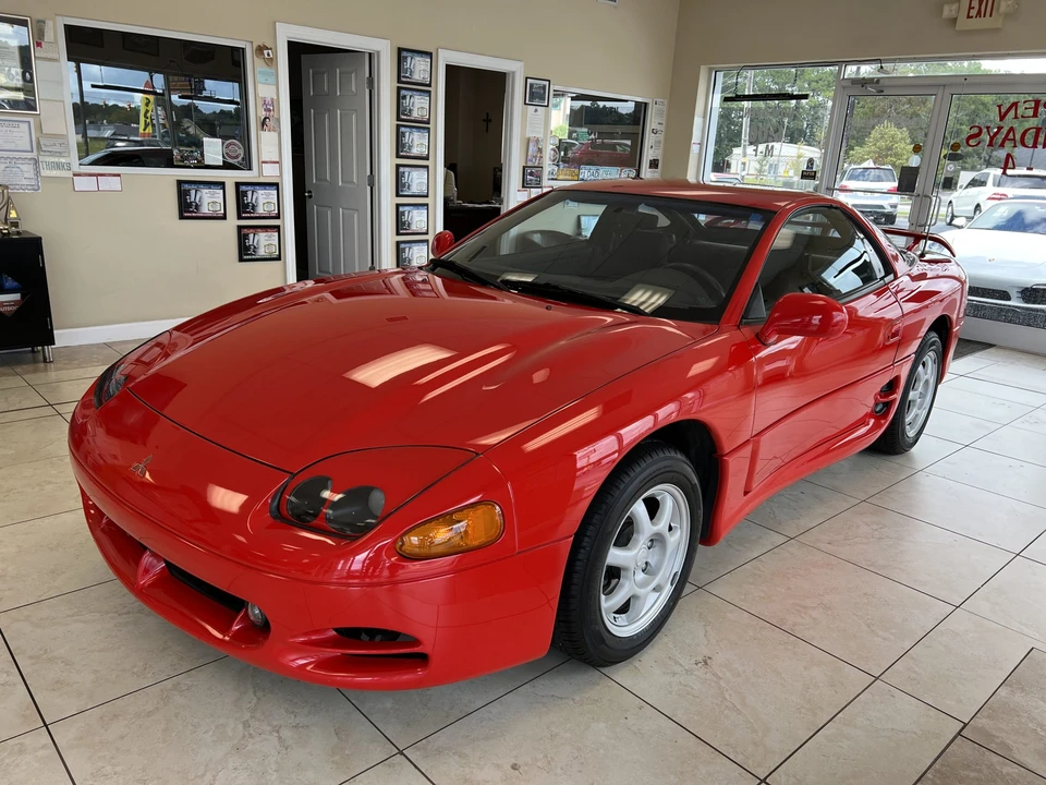 1995 Mitsubishi 3000GT Series 2 - Image 2 of 31