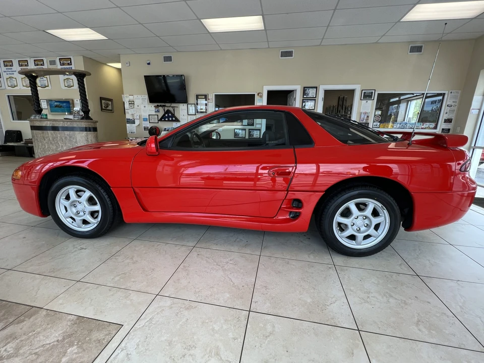 1995 Mitsubishi 3000GT Series 2 - Image 16 of 31
