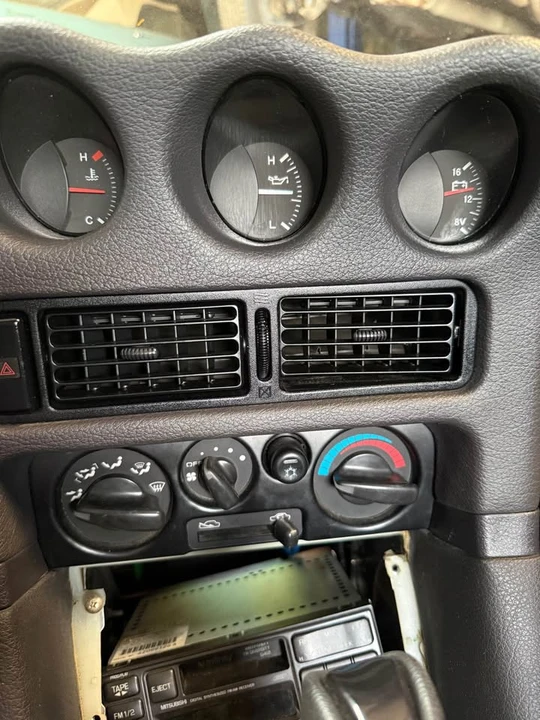 1995 Mitsubishi 3000GT Series 2 - Image 11 of 13