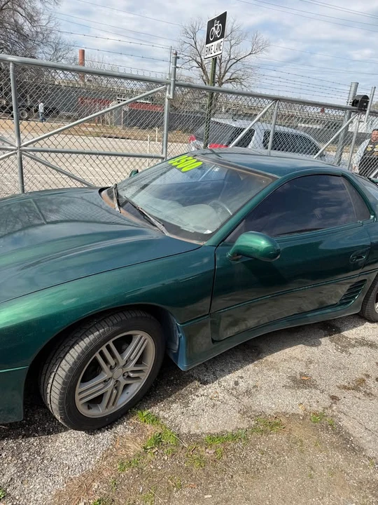 1995 Mitsubishi 3000GT Series 2 - Image 2 of 4