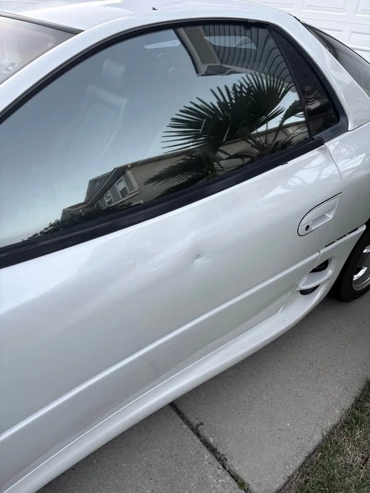 1995 Mitsubishi 3000GT Series 2 - Image 2 of 6