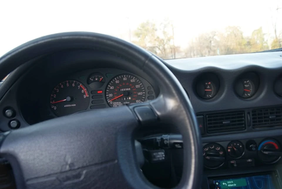 1995 Mitsubishi 3000GT Series 2 - Image 3 of 17