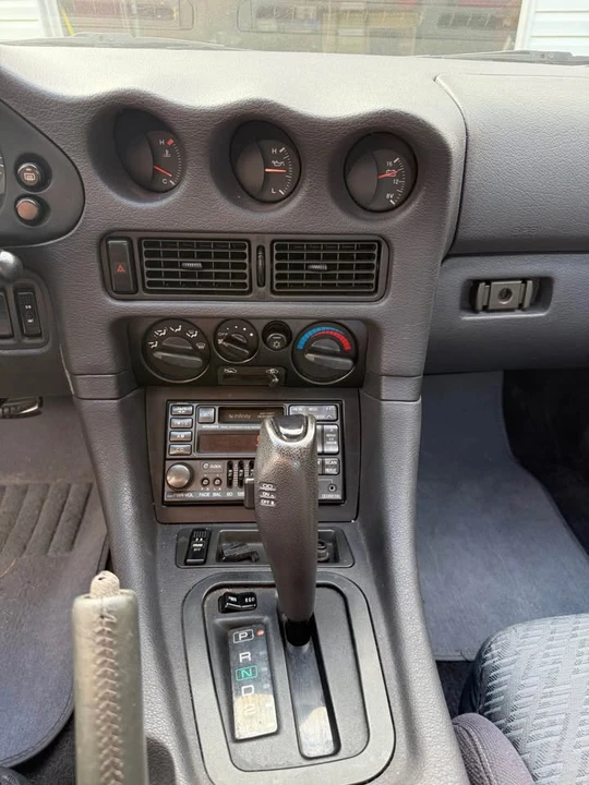 1995 Mitsubishi 3000GT Series 2 - Image 9 of 14