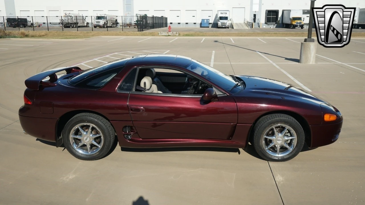1995 Mitsubishi 3000GT Series 2 - Image 8 of 12
