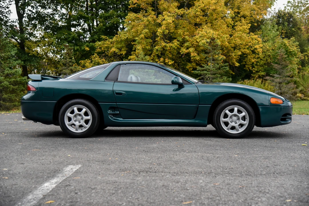 1995 Mitsubishi 3000GT Series 2 - Image 6 of 31