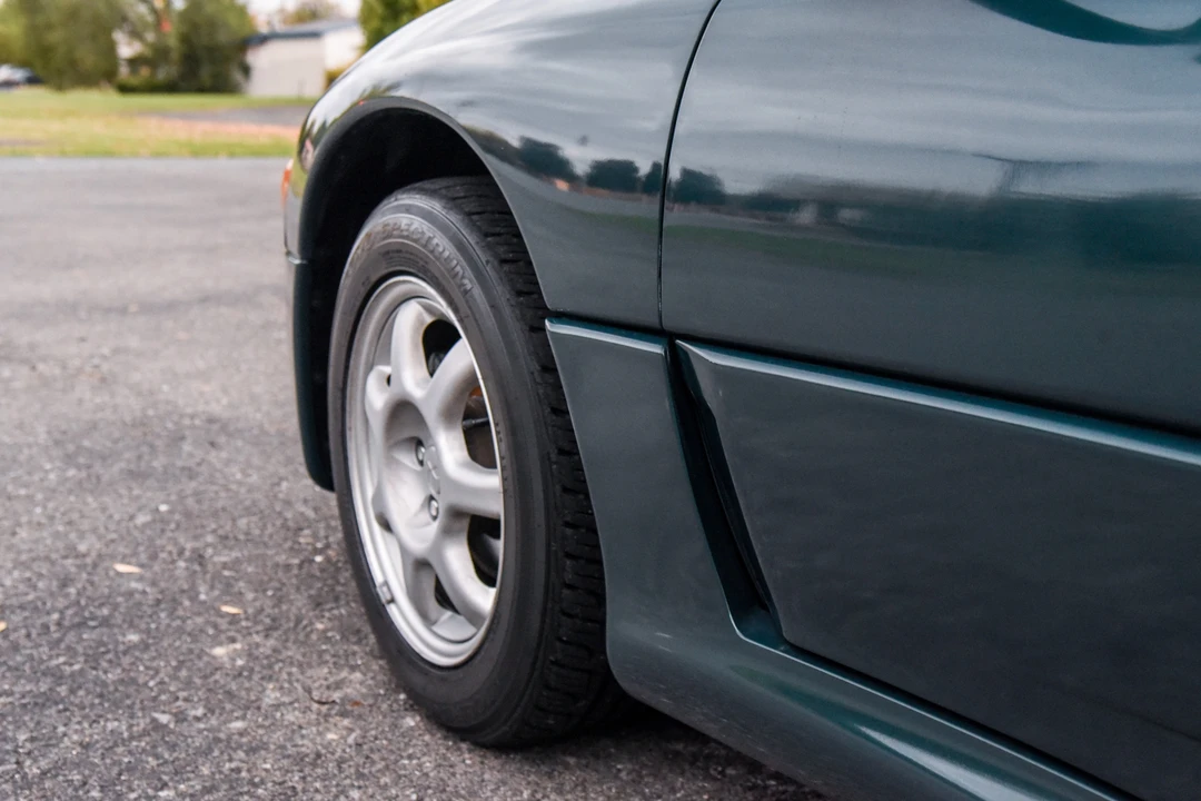 1995 Mitsubishi 3000GT Series 2 - Image 16 of 31