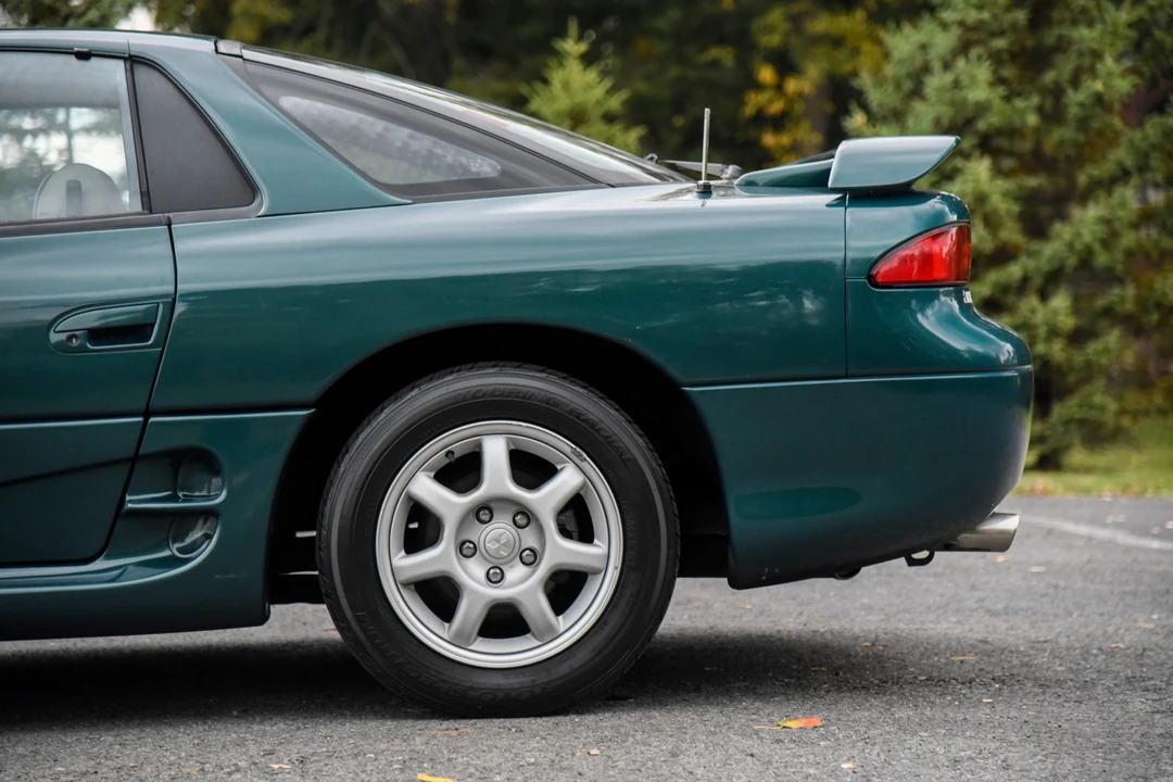 1995 Mitsubishi 3000GT Series 2 - Image 11 of 31