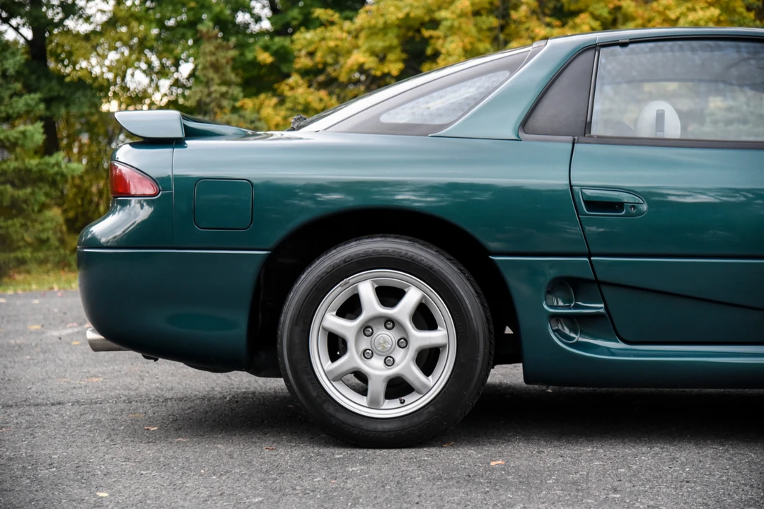 1995 Mitsubishi 3000GT Series 2 - Image 12 of 31
