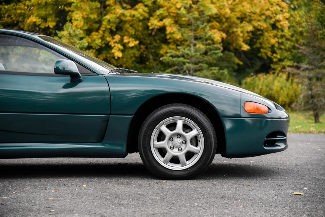 1995 Mitsubishi 3000GT Series 2 - Image 13 of 31