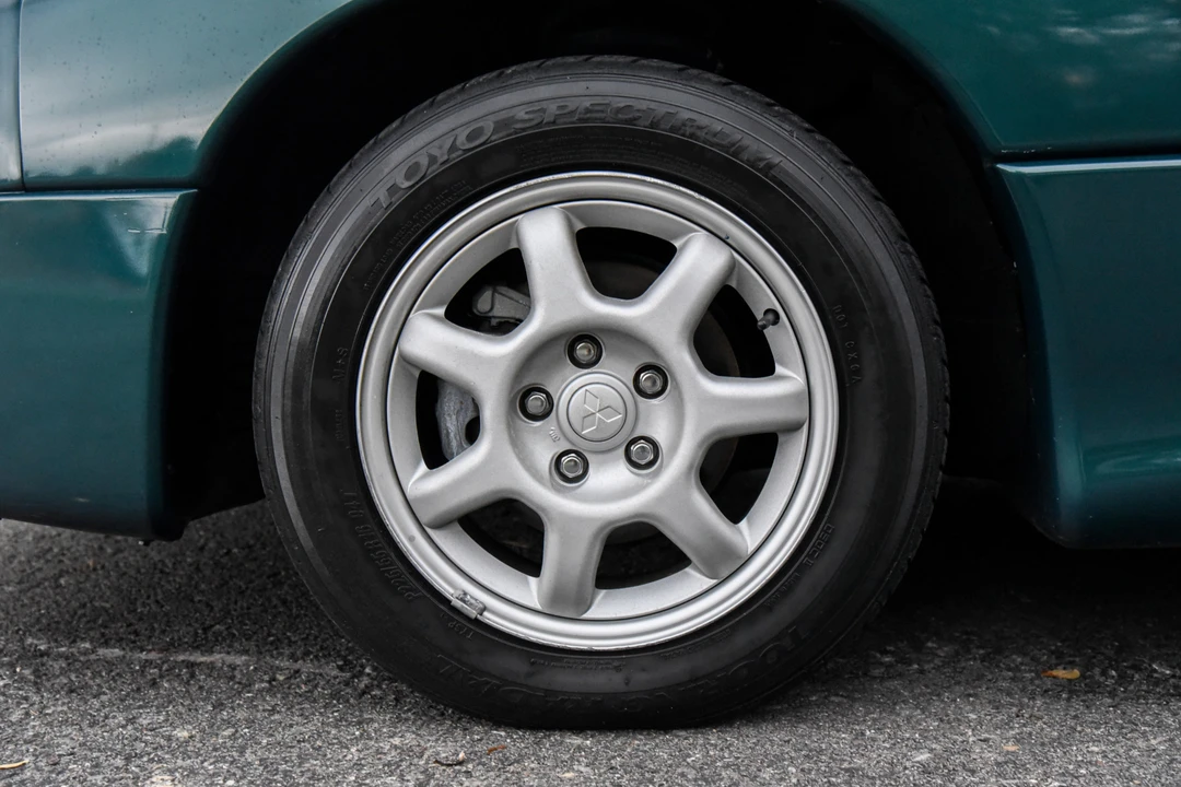 1995 Mitsubishi 3000GT Series 2 - Image 29 of 31