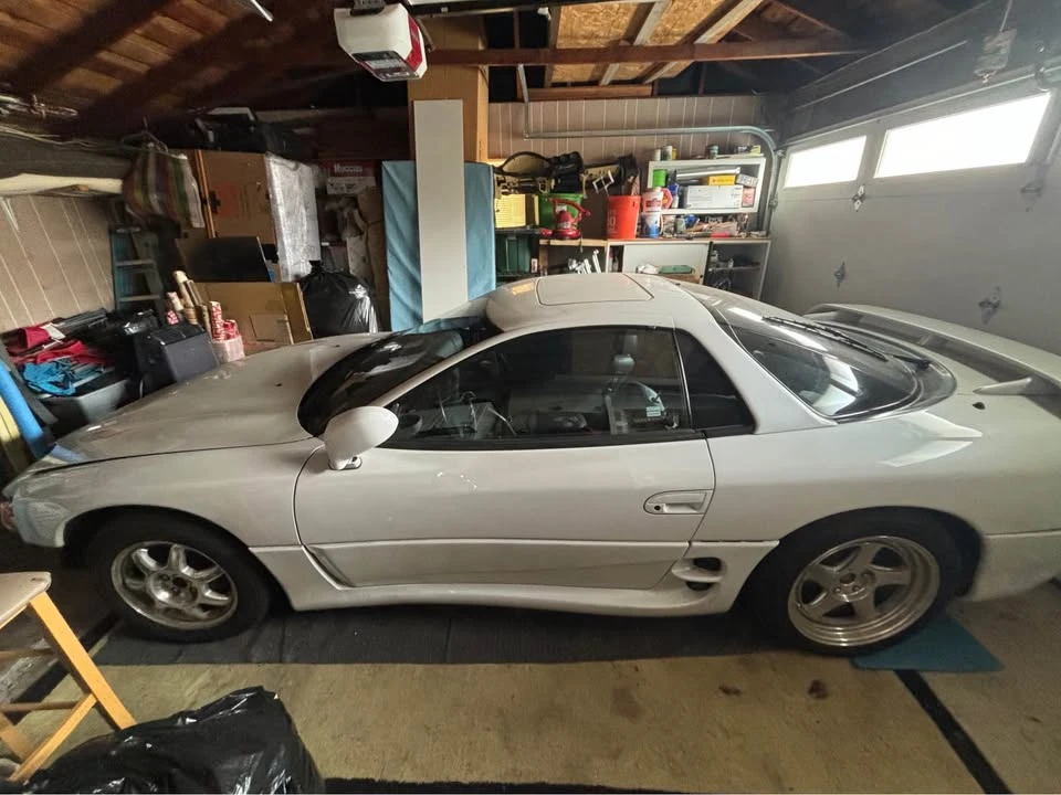 1995 Mitsubishi 3000GT Series 2 - Image 2 of 15