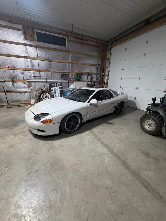 1995 Mitsubishi 3000GT Series 2 - Image 2 of 5