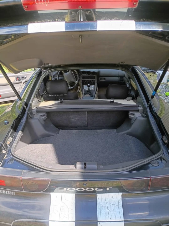 1995 Mitsubishi 3000GT Series 2 - Image 4 of 11