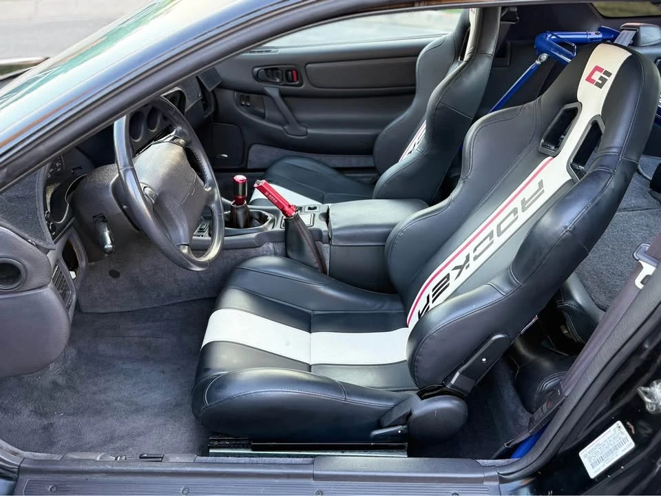 1995 Mitsubishi 3000GT Series 2 - Image 11 of 16