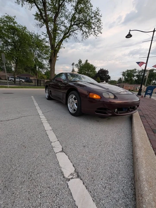 1995 Mitsubishi 3000GT Series 2 - Image 2 of 6