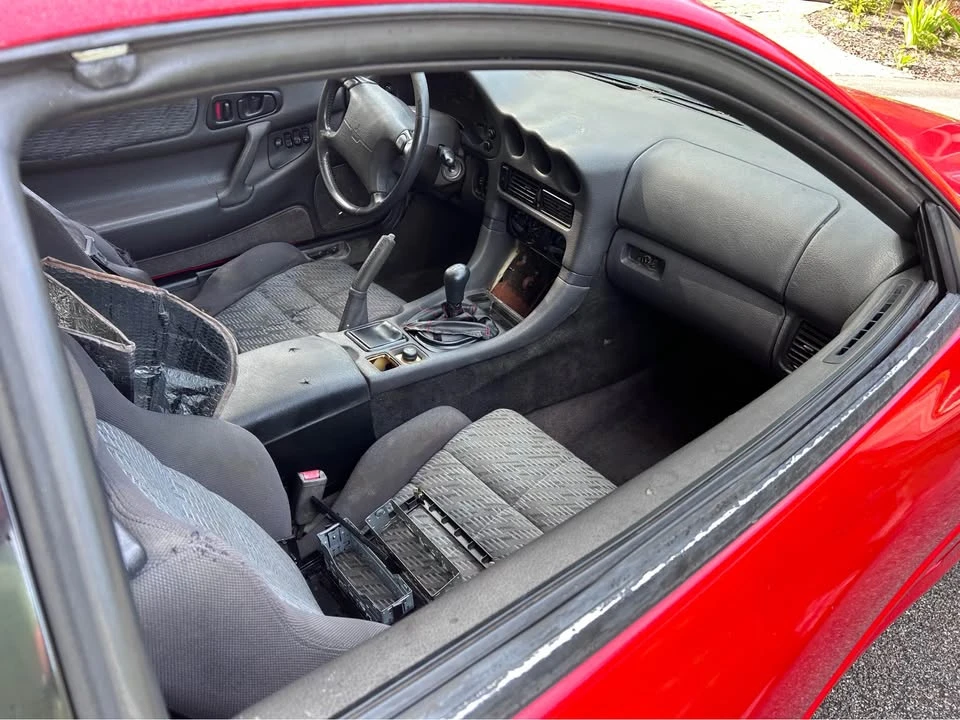 1995 Mitsubishi 3000GT Series 2 - Image 2 of 17