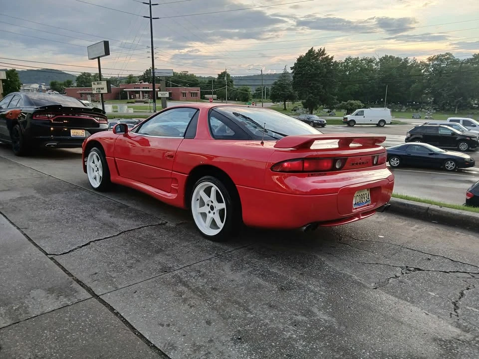 1995 Mitsubishi 3000GT Series 2 - Image 2 of 11