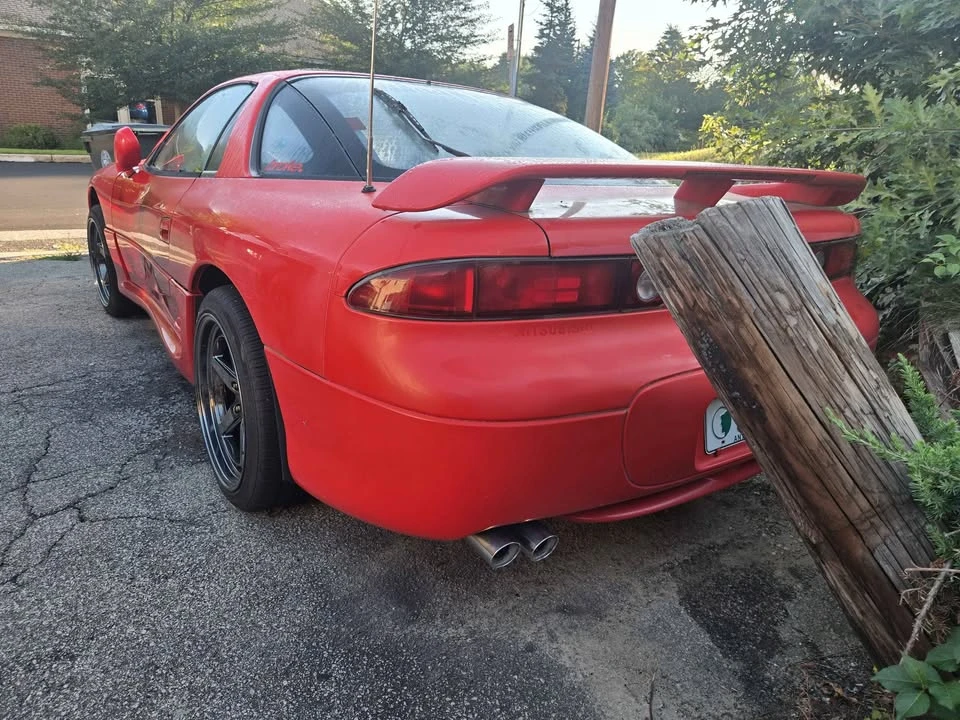 1995 Mitsubishi 3000GT Series 2 - Image 2 of 5