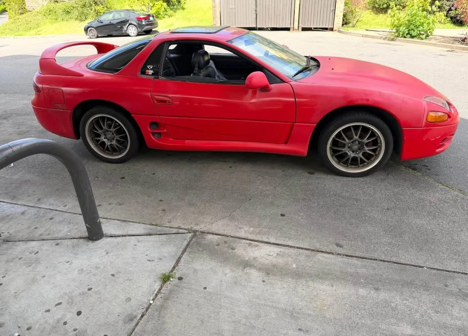 1995 Mitsubishi 3000GT Series 2 - Image 2 of 5