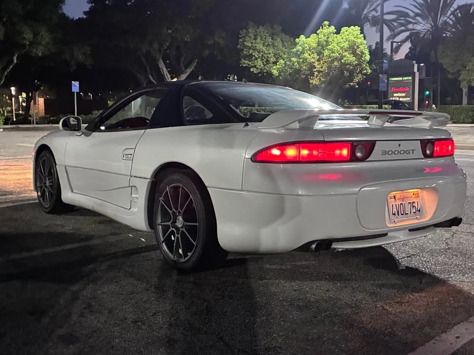 1995 Mitsubishi 3000GT Series 2 - Image 13 of 15