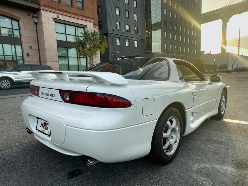 1995 Mitsubishi 3000GT Series 2 - Image 20 of 31