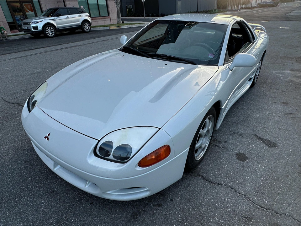 1995 Mitsubishi 3000GT Series 2 - Image 7 of 31