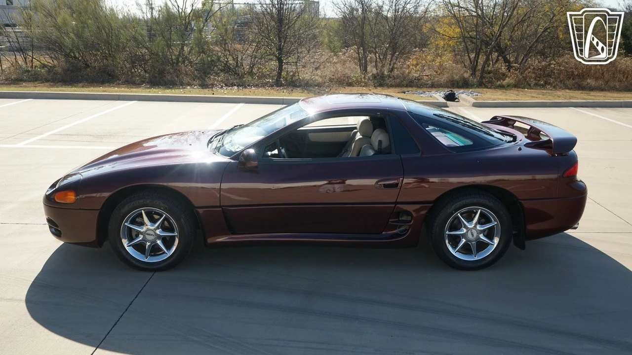 1995 Mitsubishi 3000GT Series 2 - Image 6 of 12