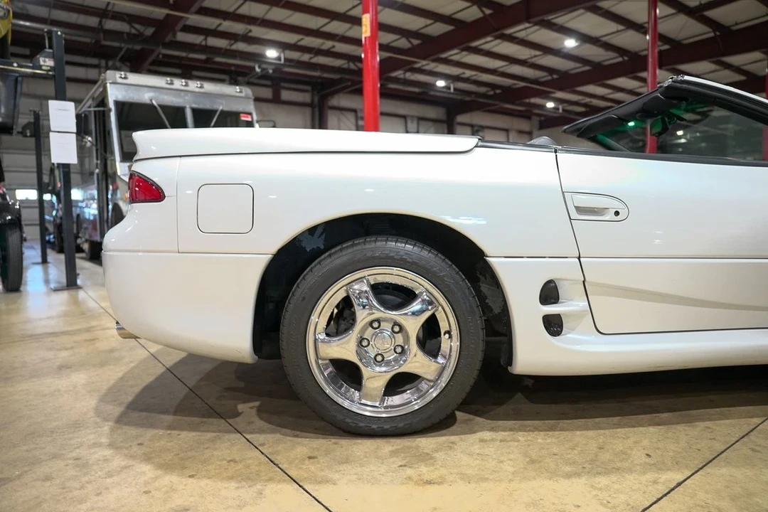 1995 Mitsubishi 3000GT Series 2 - Image 9 of 12