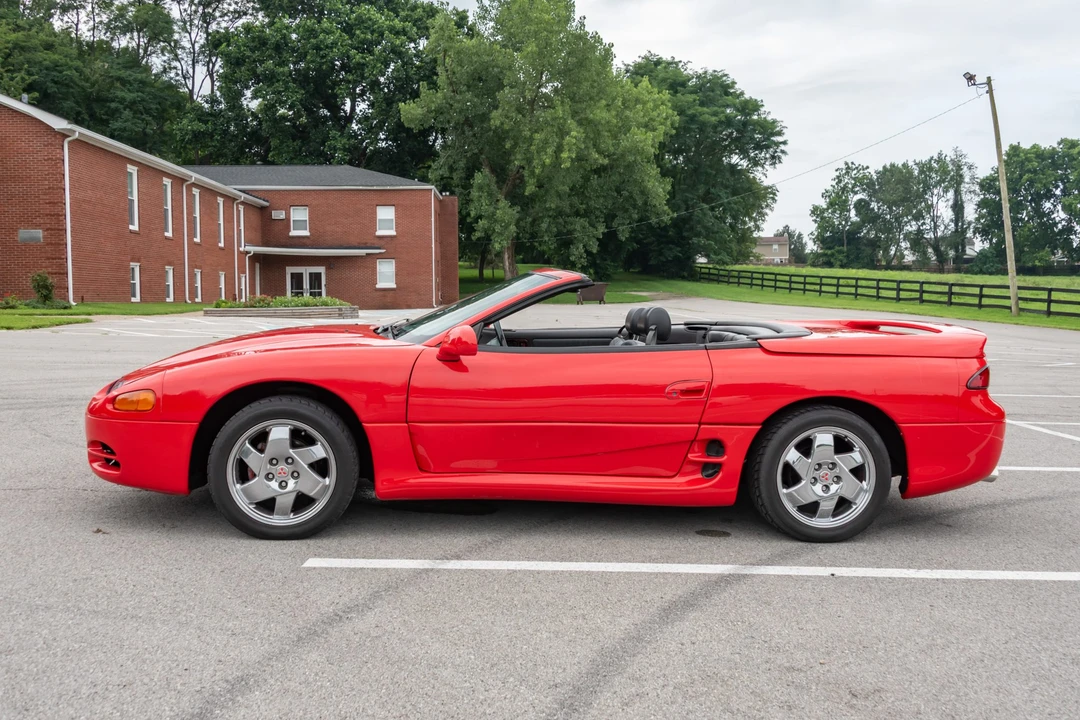 1995 Mitsubishi 3000GT Series 3 - Image 8 of 31