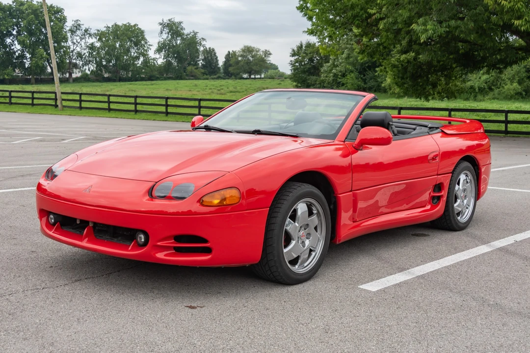 1995 Mitsubishi 3000GT Series 3 - Image 2 of 31