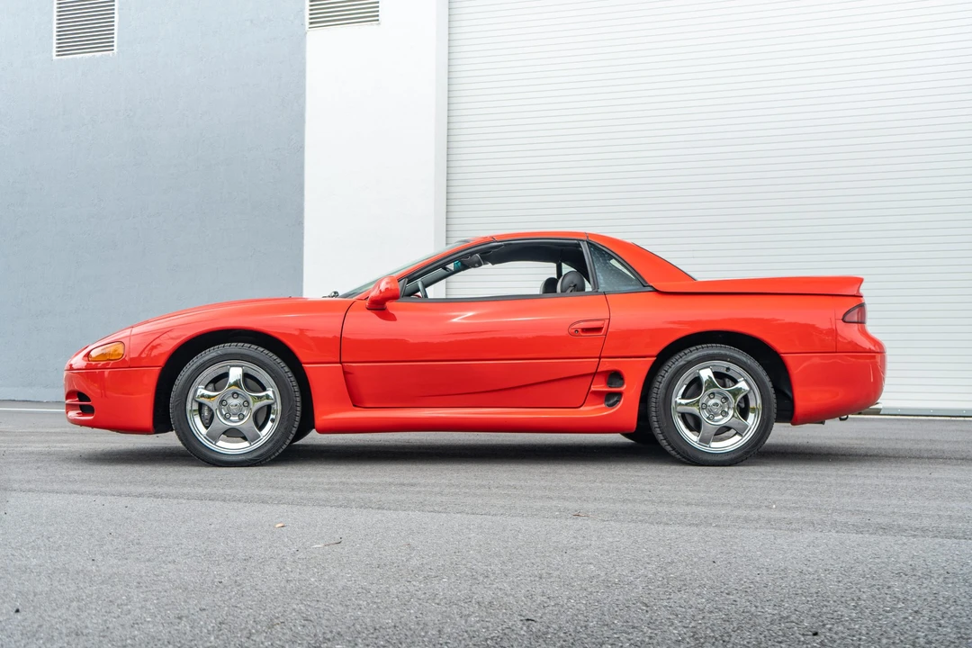 1995 Mitsubishi 3000GT Series 2 - Image 17 of 31