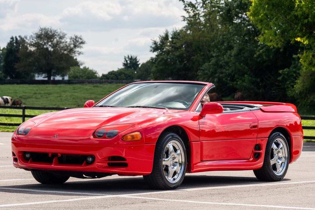 1995 Mitsubishi 3000GT Series 2 - Image 2 of 31