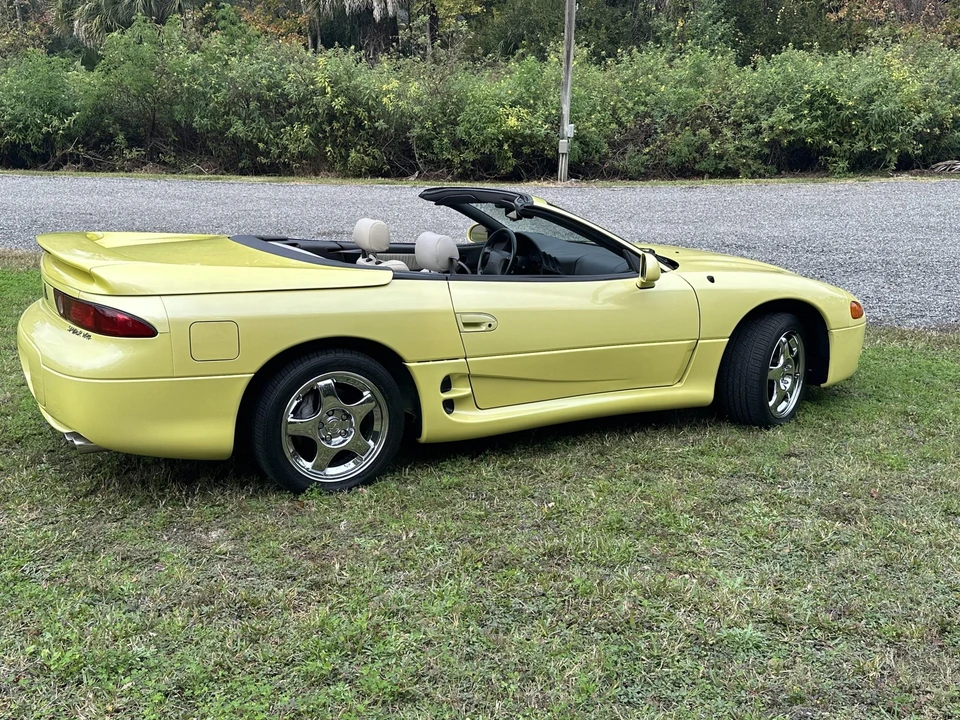 1995 Mitsubishi 3000GT Series 2 - Image 14 of 31
