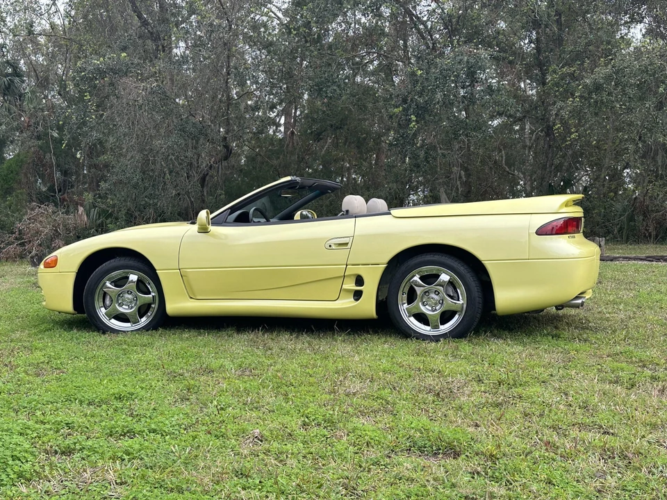 1995 Mitsubishi 3000GT Series 2 - Image 25 of 31