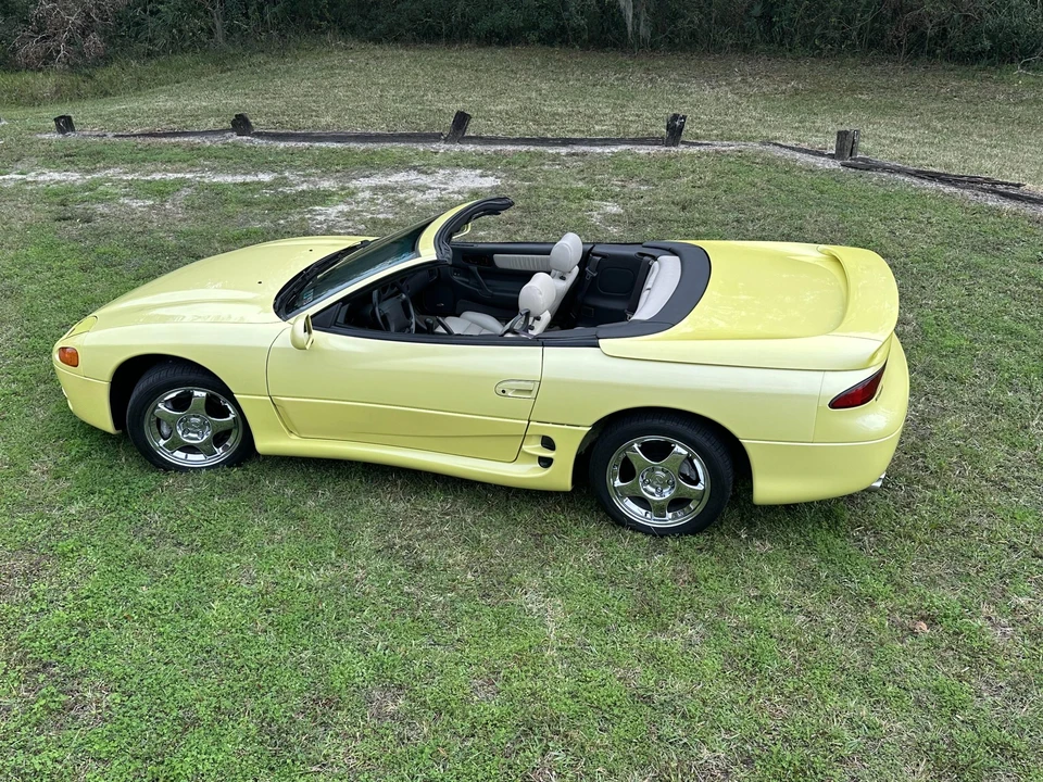 1995 Mitsubishi 3000GT Series 2 - Image 23 of 31
