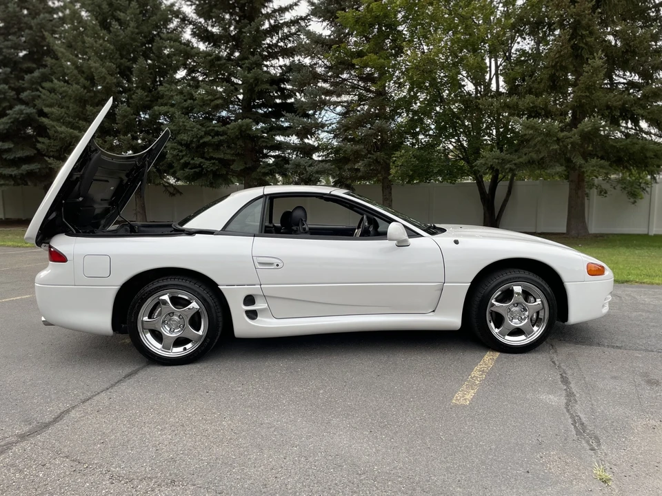 1995 Mitsubishi 3000GT Series 2 - Image 19 of 31
