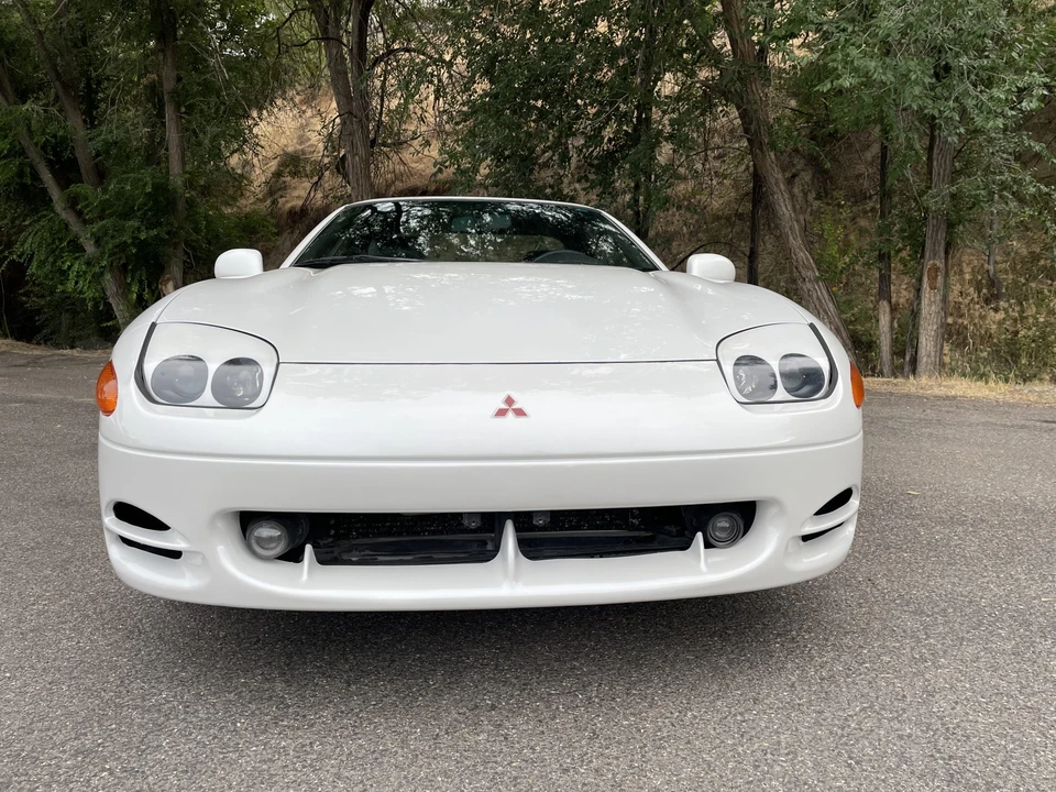 1995 Mitsubishi 3000GT Series 2 - Image 4 of 31